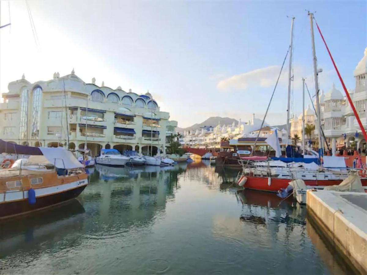Benalmadena Beachfront Puerto Marina Sunrise ภายนอก รูปภาพ